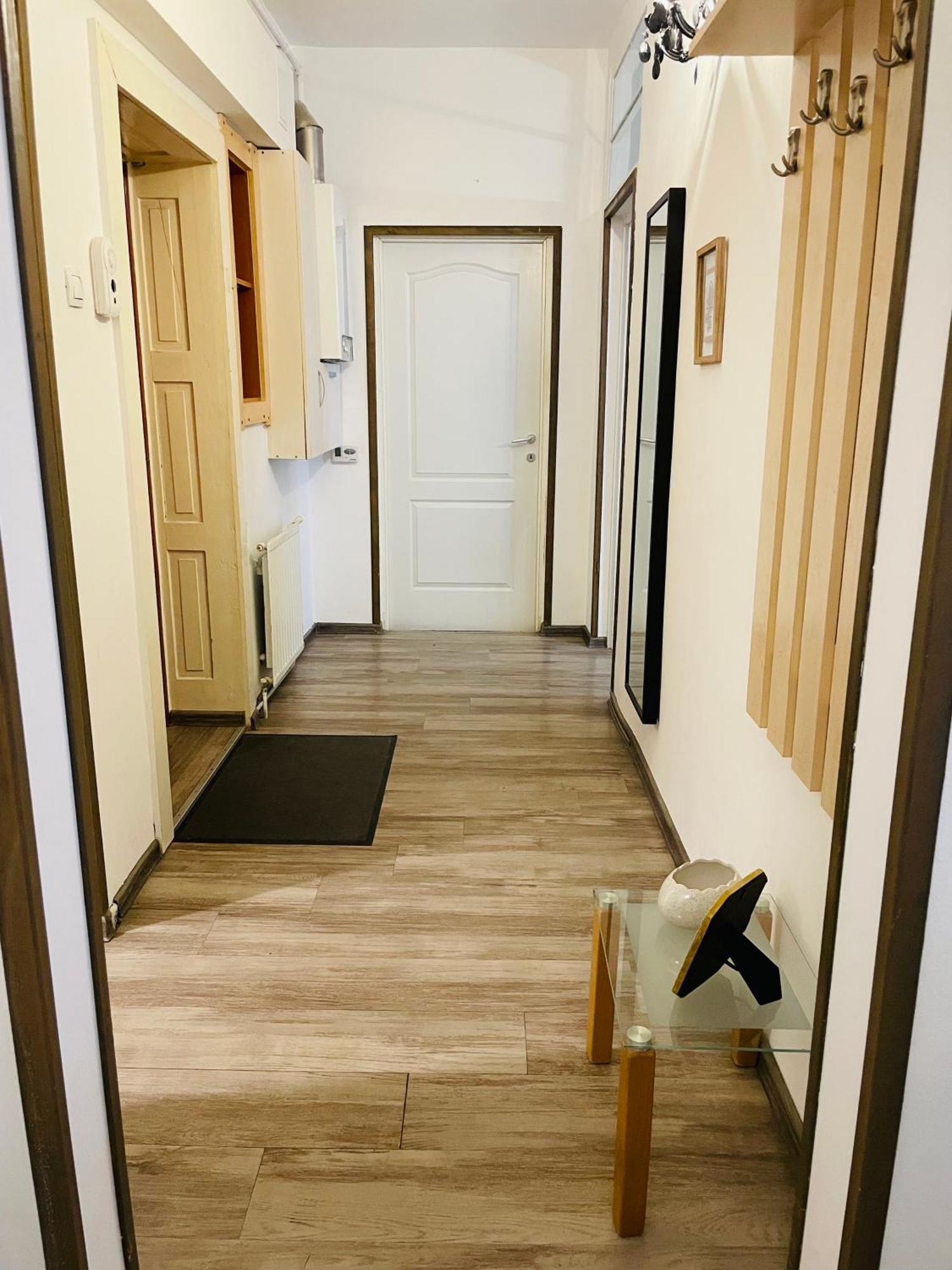 בראשוב Postavarului Residence מראה חיצוני תמונה